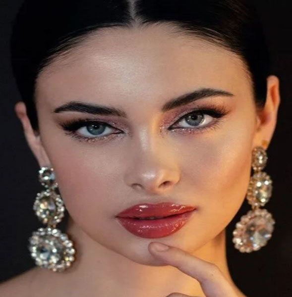 Cristina Garcia BEAUTY